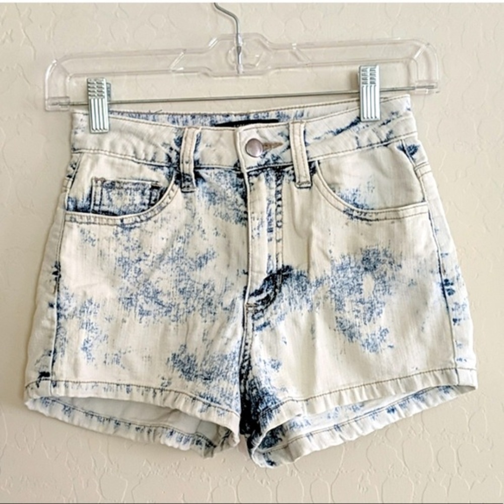 Forever 21 Bleached Acid Wash High Waist Jean Denim Shorts - Size S